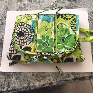 Vera Bradley Limes Up Travel Organizer